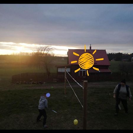 Wczasy Na Kaszubach U Hani Wiele Exteriér fotografie